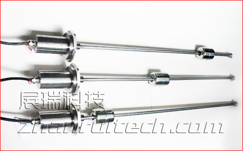 磁致伸縮液位計產(chǎn)品實拍圖