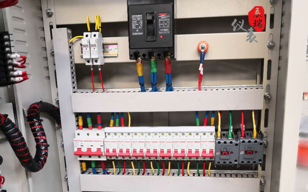 ZR-C903智能數(shù)顯表應(yīng)用：平頂山溫度自動化控制系統(tǒng)